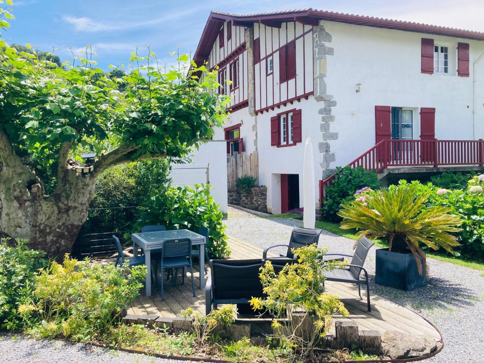 Location Eyheraldia - Votre T3 Au Coeur Du Pays Basque Hasparren Extérieur photo